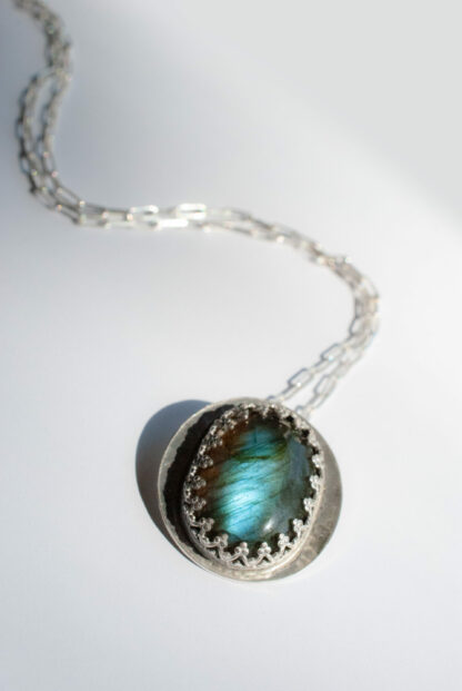 Labradorite Deep Forest pendant - Image 4