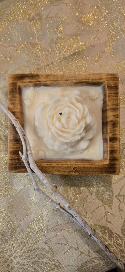 Rustic Elegance: Peony Flower Candle in Dough Bowl - Image 2