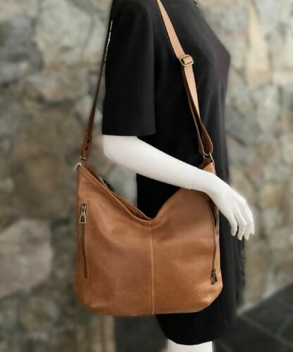 Handmade in Canada, tan full grain leather, shoulder or crossbody hobo bag for women. - Image 4