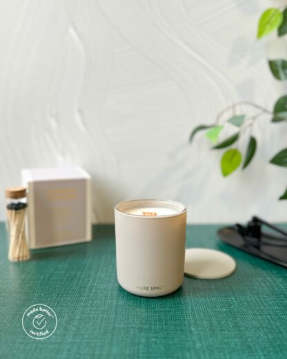 Luxury Scented Coconut Wax Candle - Holiday Collection - Image 2